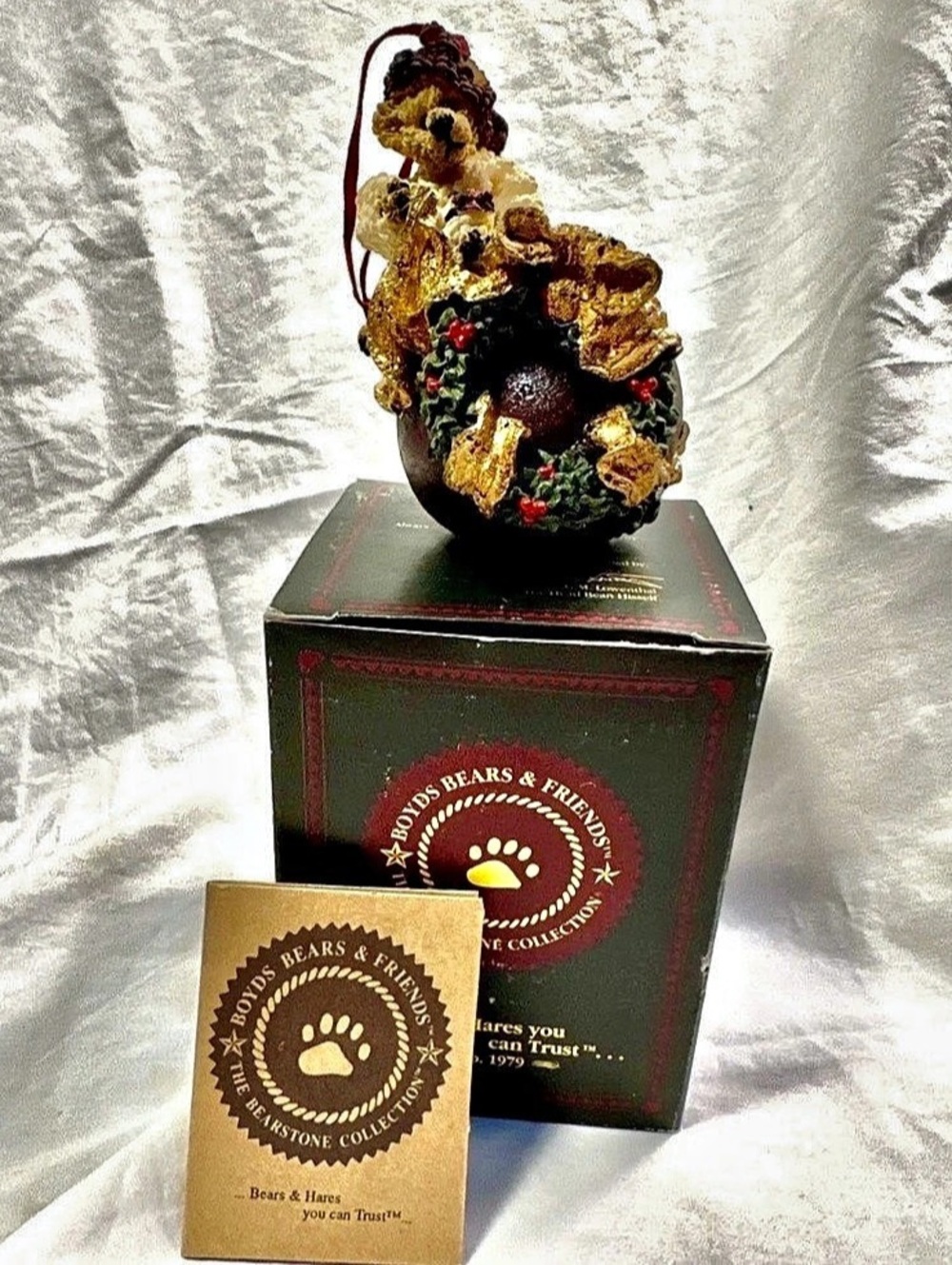 Boyds Bears The Head Bean Hisself Holiday Ornament with Box